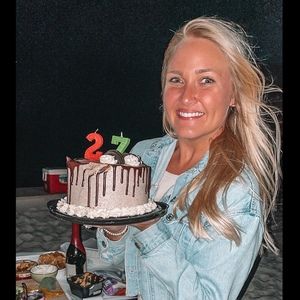 Meet your Posher, Rachel